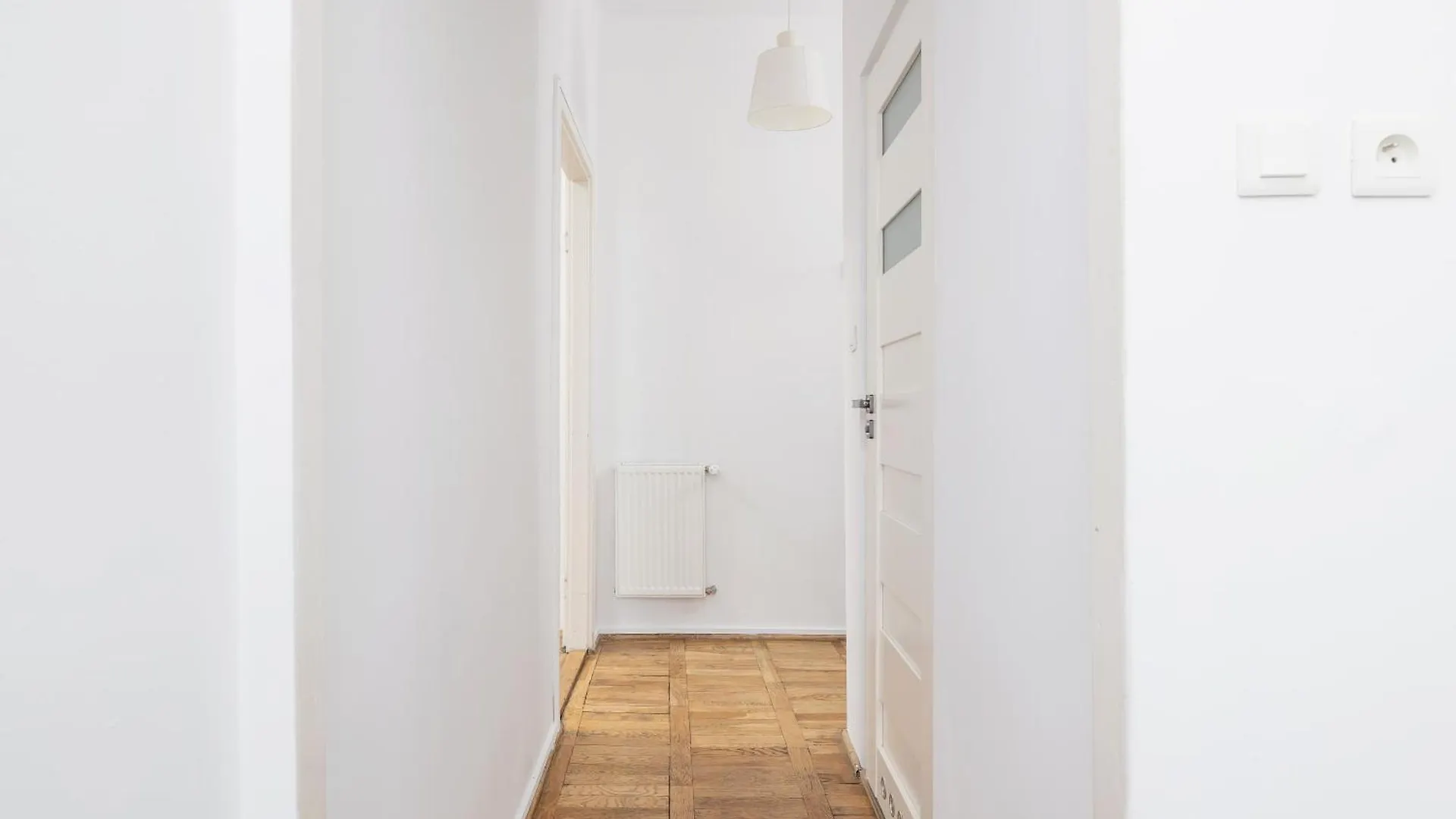 1-Bedroom Apartment With Balcony - Dluga 65 クラクフ 0*,