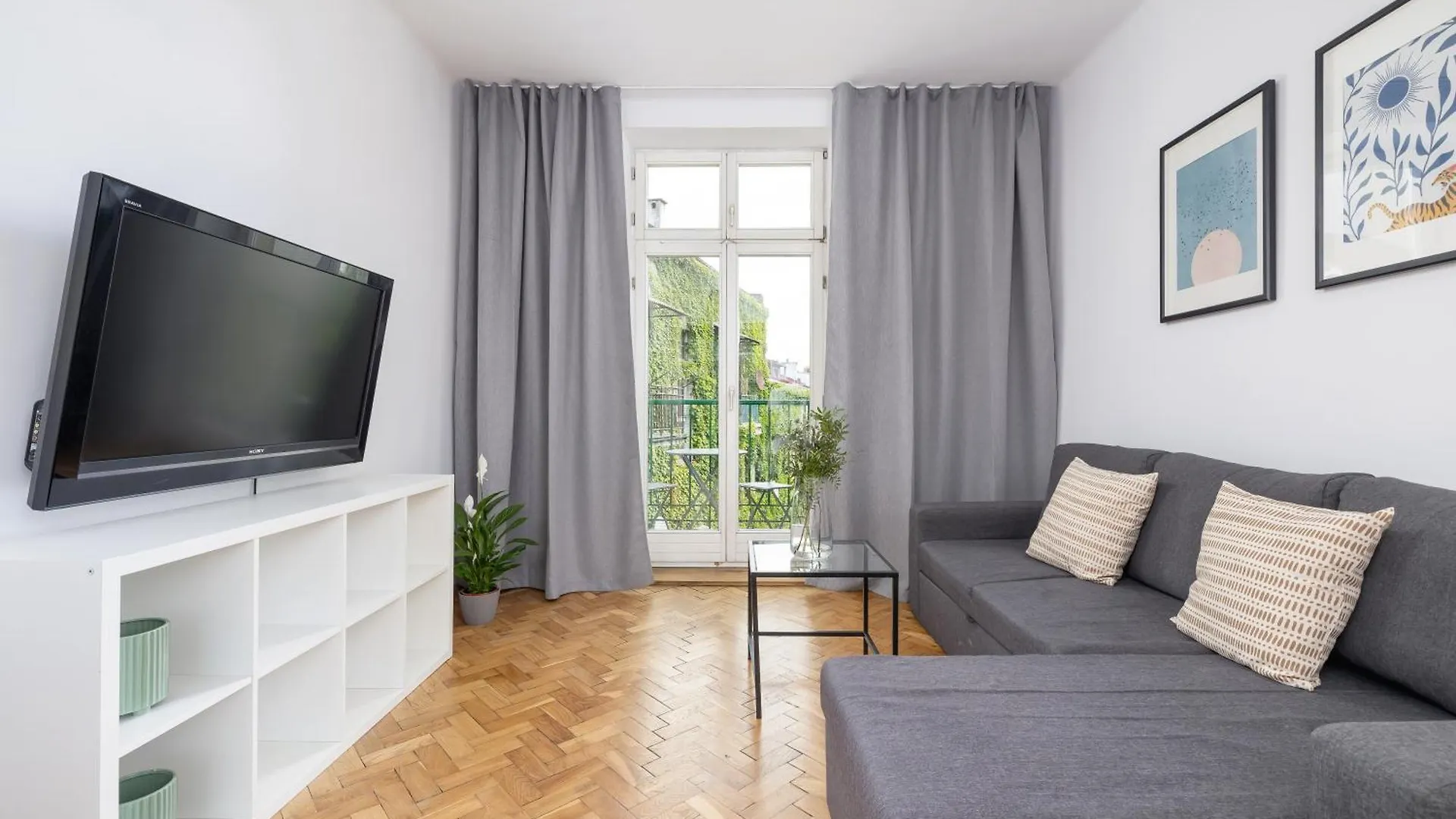1-Bedroom Apartment With Balcony - Dluga 65 Krakow 0*,  Poland
