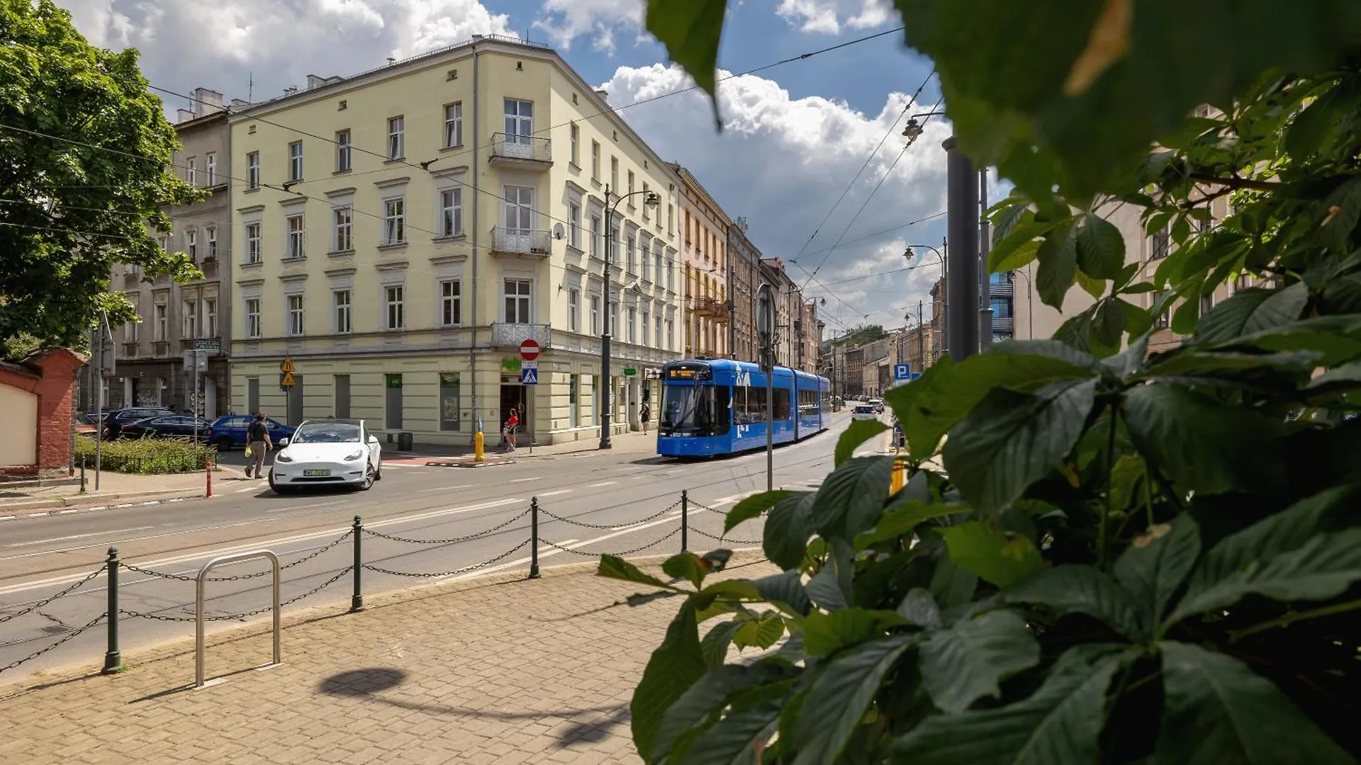 1-Bedroom Apartment With Balcony - Dluga 65 Krakow